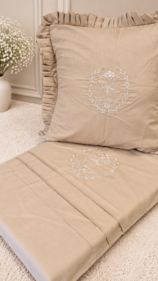 Ready made Balmoral pram set